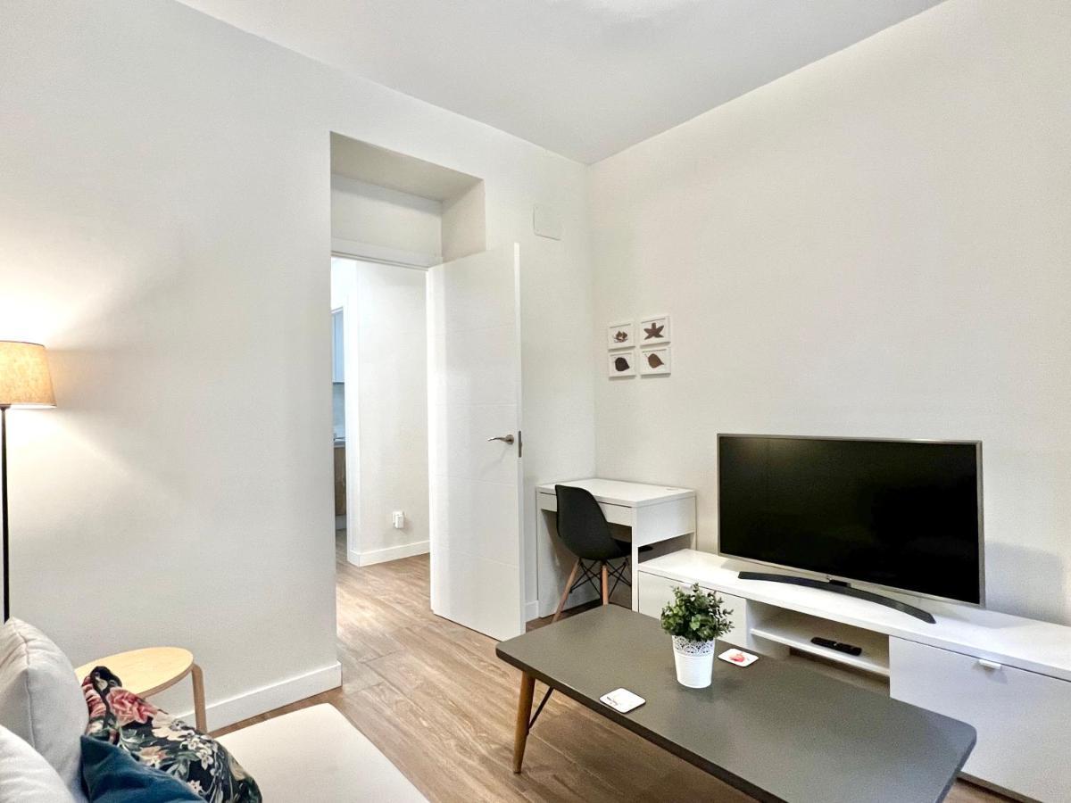 Apartamentos Moncloa Madrid Luaran gambar