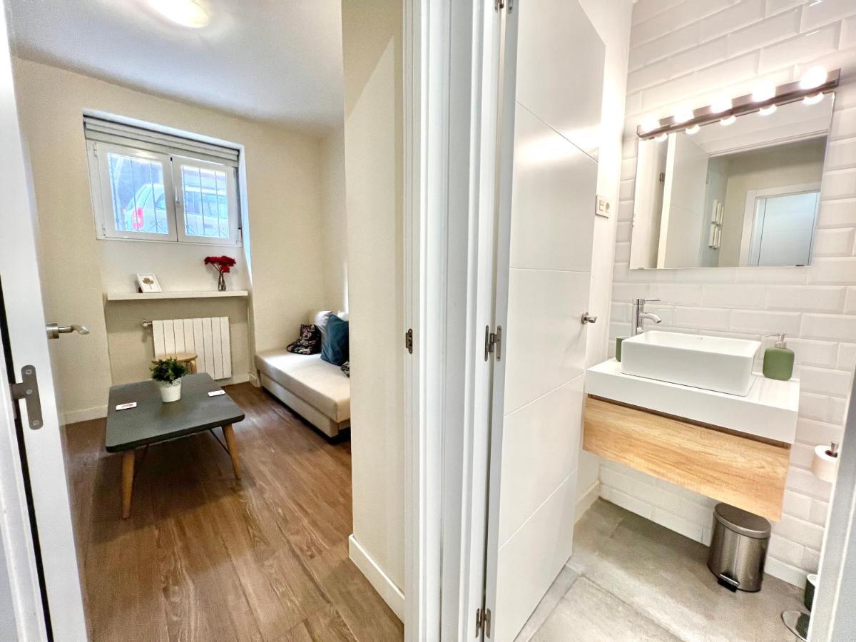 Apartamentos Moncloa Madrid Luaran gambar