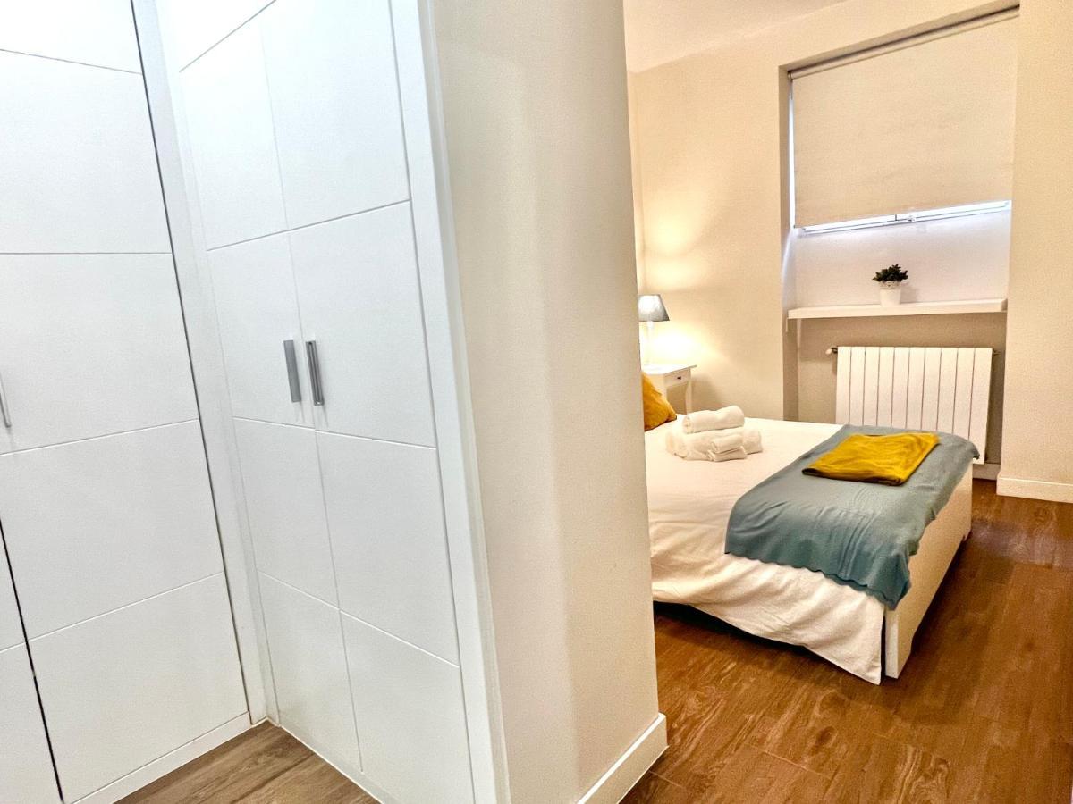 Apartamentos Moncloa Madrid Luaran gambar